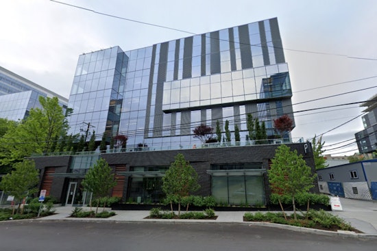 Apple Secures Largest Seattle Office Lease Since 2019, Boosting South Lake Union's Tech Hub