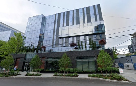 Apple Secures Largest Seattle Office Lease Since 2019, Boosting South Lake Union's Tech Hub