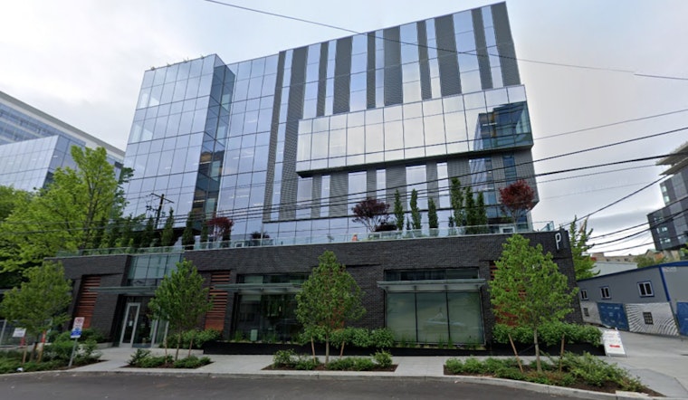 Apple Secures Largest Seattle Office Lease Since 2019, Boosting South Lake Union's Tech Hub