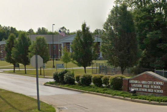Ashtabula Students Adjust to New Learning Spaces After Lakeside High Roof Collapse