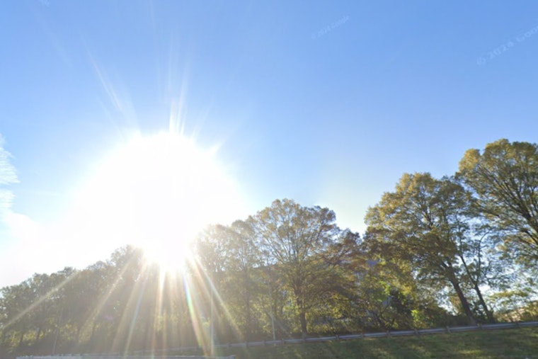 Atlanta's Weather Rollercoaster, Sunny Days, Showers, and Possible Snowfall on the Horizon