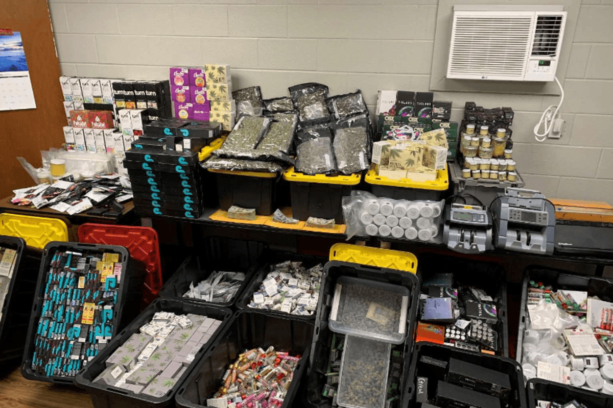 Austin Apartment Complex Raid Nets $1M in Illegal Drugs, Two Arrested