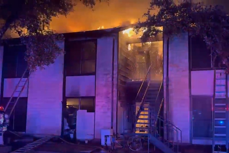 Austin Community Rallies as New Year's Eve Apartment Fire Displaces Over 20 in South Austin