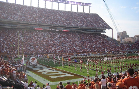 Austin Rallies Behind Texas Longhorns with "Burnt Orange Blitz" Special Airing on CBS Austin Ahead of Peach Bowl Quarterfinal