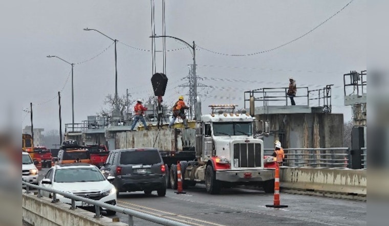 Austin's Lady Bird Lake Level Drops After Longhorn Dam Gate Failure, Temporary Repairs Underway