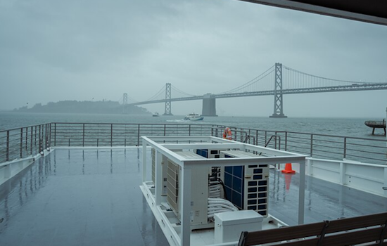 Bay Area on Alert: Sneaker Waves Threat and High Surf Advisory Issued, Up to 25-Foot Waves Expected
