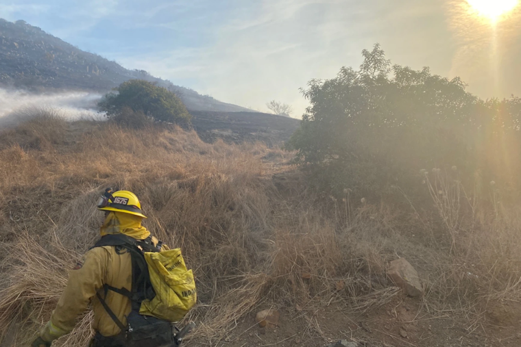 Border 2 Fire Burns Over 6,600 Acres Near San Diego, Evacuation Orders in Place Amid 43% Containment