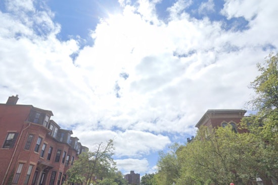 Boston Braces for Weekend Snow Showers Followed by Frigid Start to Next Week