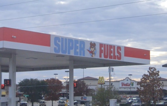 Buc-ee's Sues North Texas Chain Super Fuels Alleging Logo Infringement