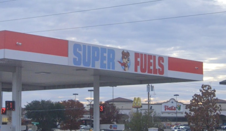 Buc-ee's Sues North Texas Chain Super Fuels Alleging Logo Infringement