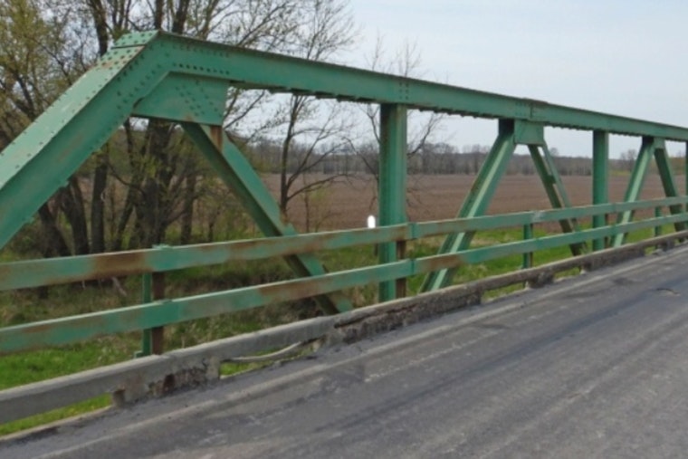 Chariton County Mussel Fork Creek Bridge on Route D Slated for Replacement MoDOT Announces Temporary Closure and Delays