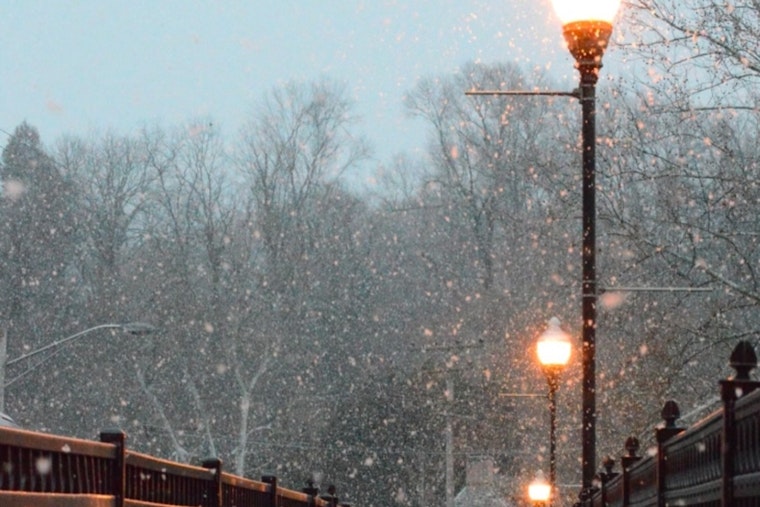 Charlotte Braces for Winter Weather as NWS Issues Storm Watch with Snow and Ice Predicted