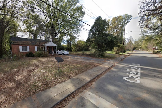 Charlotte-Mecklenburg Police Investigate Late-Night Homicide on Catalina Avenue and Seek Public Help