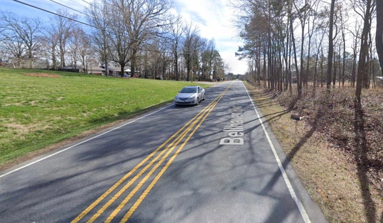 Charlotte Police Investigate Fatal Late-Night Crash on Bellhaven Boulevard