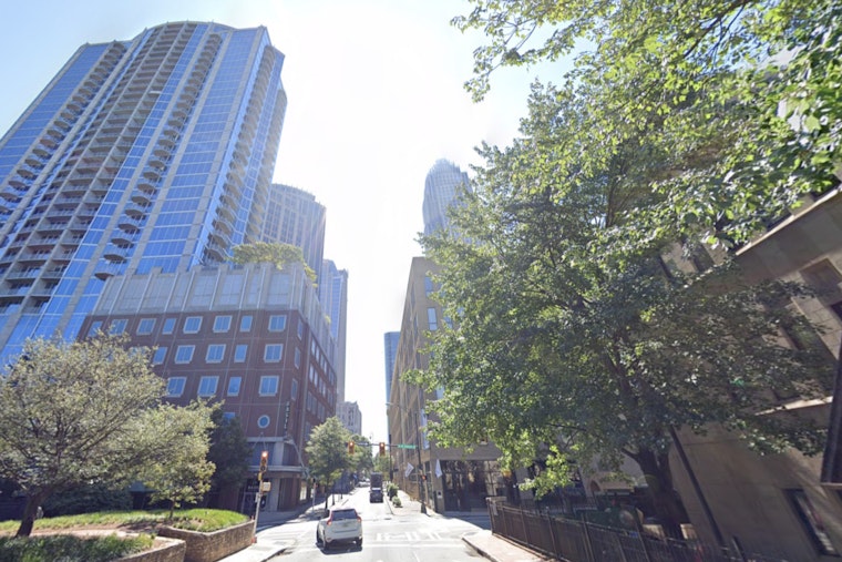 Charlotte's Weather Shifts from Foggy to Sunny with Rain Expected Soon