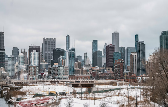 Chicago Officials Urge Use of Warming Centers Amidst Frigid Forecast, City Prepares for Cold Snap and Icy Conditions