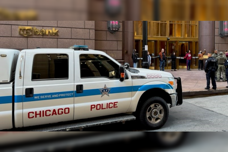 Chicago Police Alert, Surge in Pocket-Picking Incidents in the Loop Prompts Safety Warnings