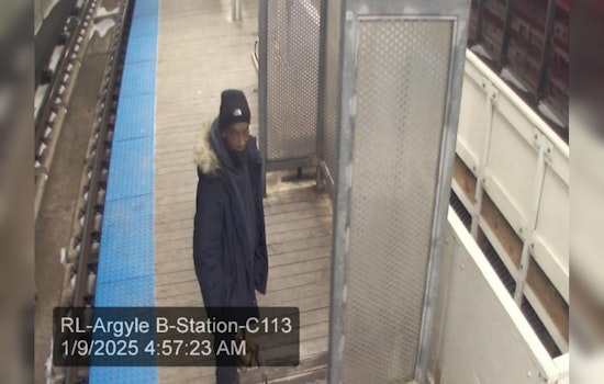 Chicago Police Seek Public's Help to Identify Suspect in Edgewater Business Burglaries