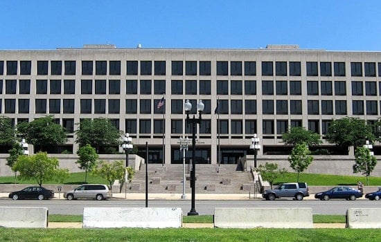 Chicago Sanitation Workers Receive $60K in Back Wages After Federal Labor Law Violation Resolution