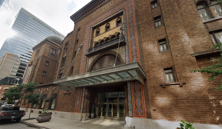Chicago's Bally's Temporary Casino Revenue Falls Short of Projections, City Remains Hopeful for Permanent Site's Future