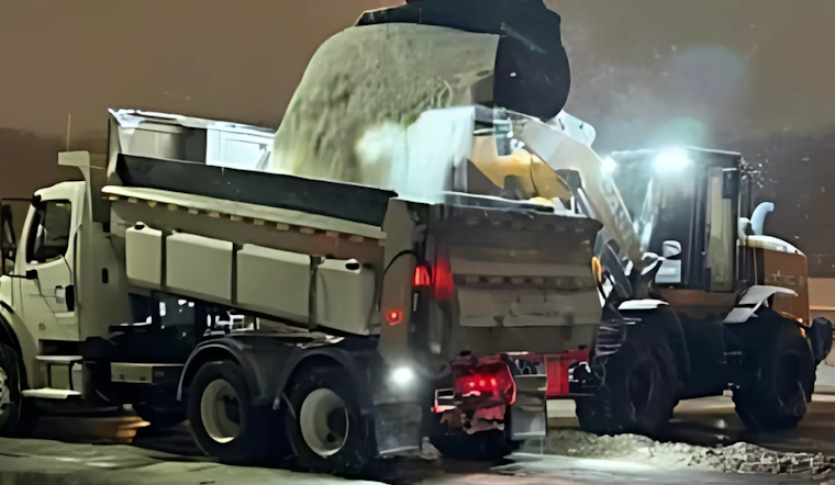 Cincinnati Battles Historic Snowfall: Crews Steadfast in Snow Removal Efforts