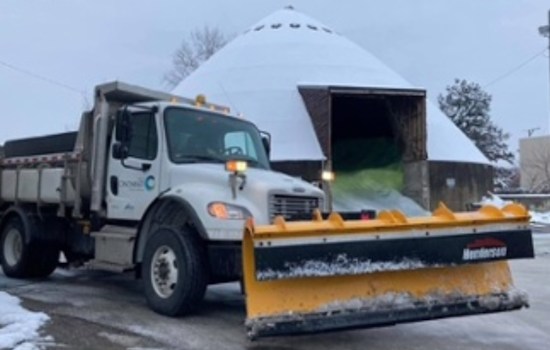 Cincinnati Crews Forge Ahead with Herculean Snow Removal Efforts Amidst Winter Blast