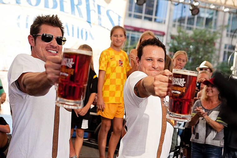 Cincinnati Festivals 2025: A Feast of Flavors from Asian Food Fest to Oktoberfest Zinzinnati