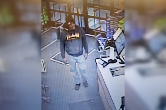 Clarksville PD Seeks Public Help to Identify Suspect in Walgreens Cigarette Theft