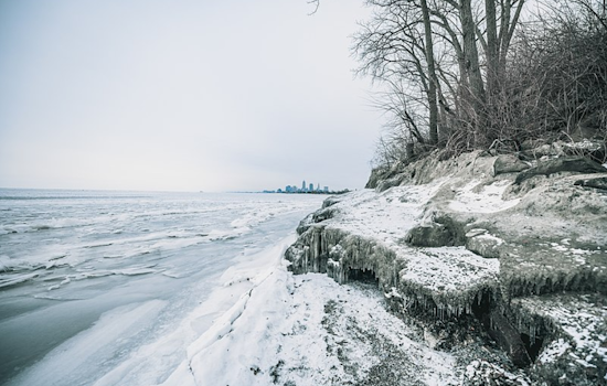 Cleveland Braces for Weather Roller Coaster: Rain, Thunder, and Snow in Forecast