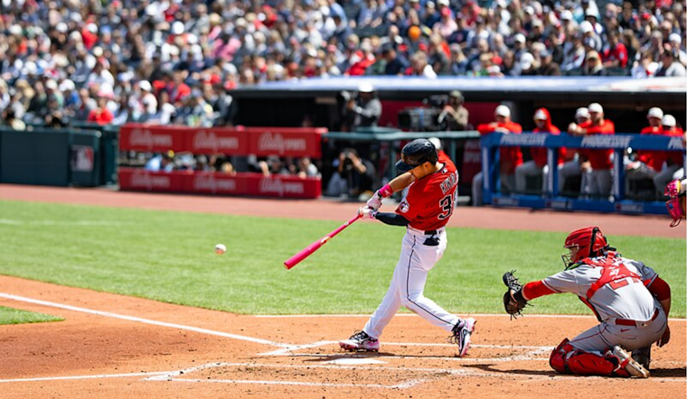 Cleveland Guardians Secure One-Year Deals with Outfielders Steven Kwan and Lane Thomas Ahead of 2025 MLB Season