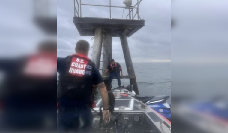 Coast Guard Heroically Rescues Father and Three Children Near Sunshine Skyway Bridge in Tampa Bay