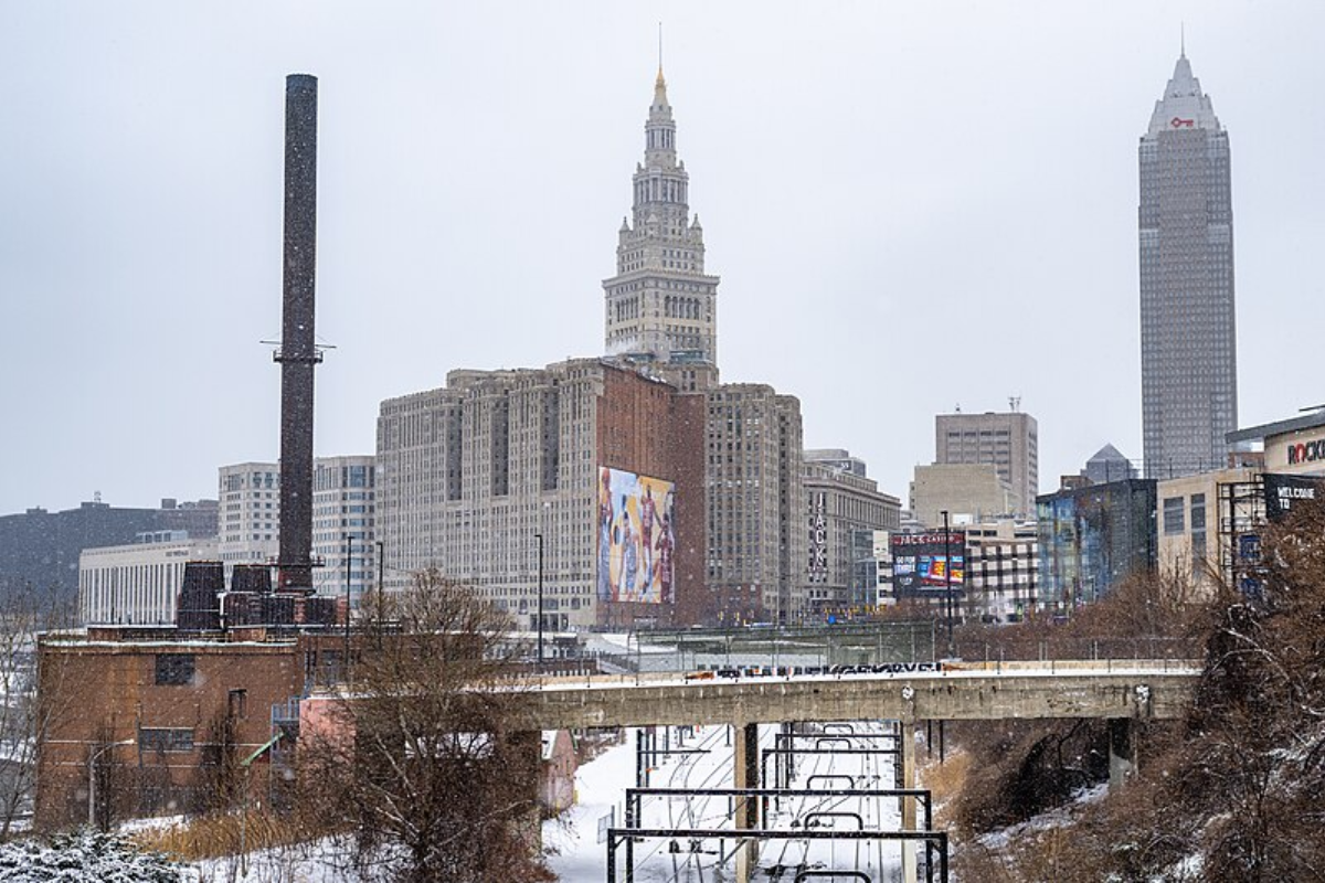 Cold Front to Bring Chilly Temps and Light Snow to Cleveland and Lake