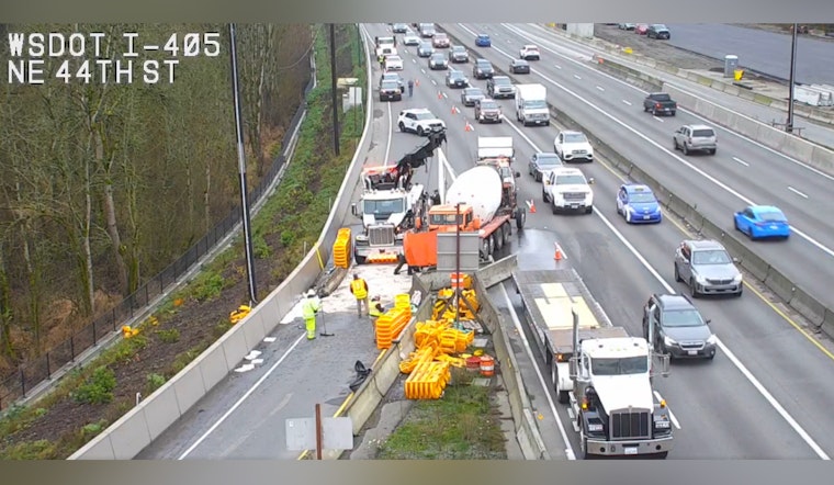 Collision on I-405 in Renton Causes Right Lane and Ramp Closures, Commuters Advised to Find Alternate Routes