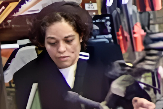 Columbus Police Seek Public Aid in Identifying Suspect in $2,000 Gemini Pl Business District Theft