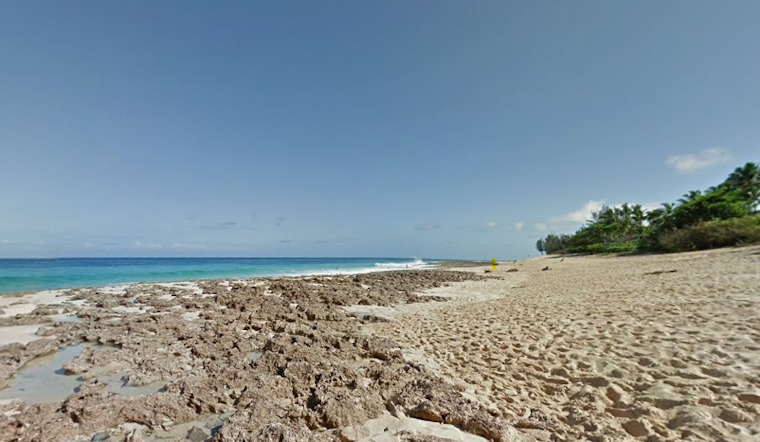 Community Rallies in Search for Missing Teens on Oahu's North Shore Amid High Surf Conditions