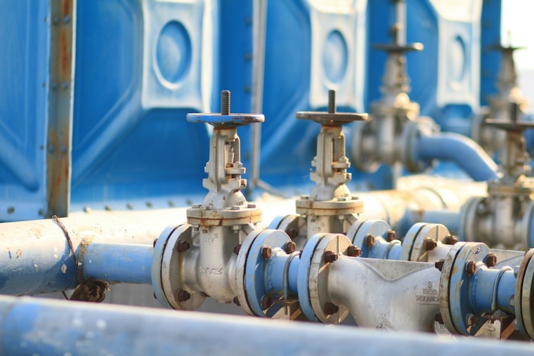 Coon Rapids Officials Offer Tips to Prevent Frozen Pipes as Winter Chill Takes Hold