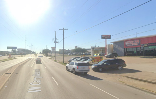 Dallas Police Investigating Fatal Shooting on Camp Wisdom Road, Public's Help Sought