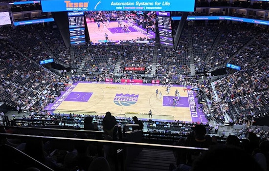 De'Aaron Fox Shines with 30 Points Despite Injury, Leading Kings to Triumph Over Nets