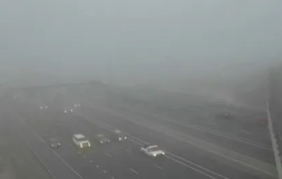 Denver Airport Resumes Flights after FAA Ground Stop Due to Fog, Delays Persist