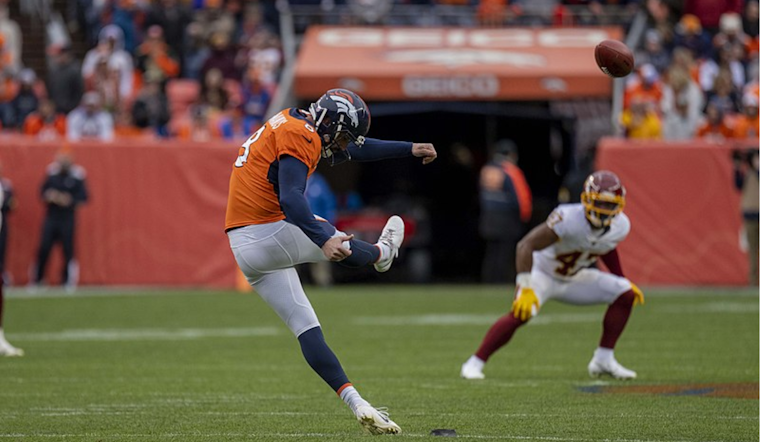 Denver Broncos Shatter Playoff Drought with Historic 38-0 Victory Over Kansas City Chiefs