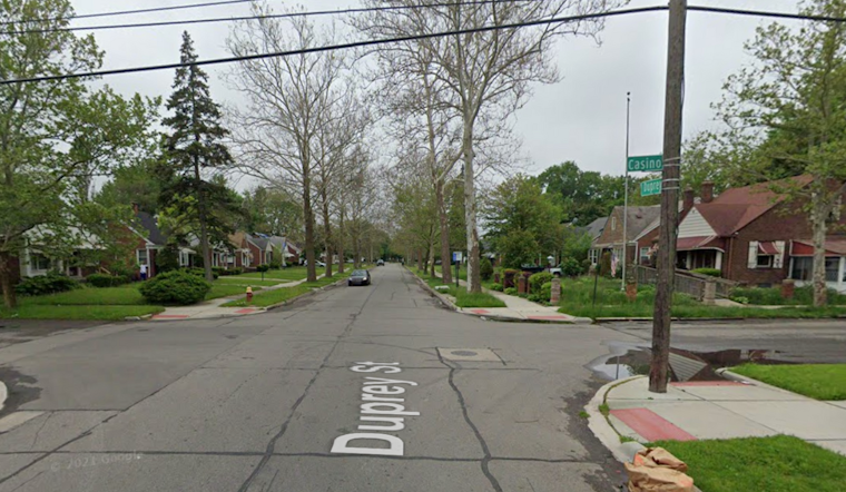 Detroit Police Officer Dragged by Vehicle During Traffic Stop, Suspect at Large