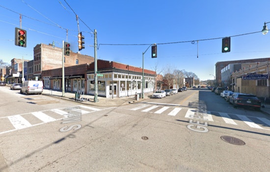 Downtown Memphis Disrupted, Woman Arrested for DUI After Striking Trolley Station and Parked Cars