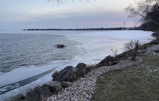 Driver Miraculously Unharmed as Vehicle Plunges into Lake Winnebago Near Neenah's Kimberly Point Park