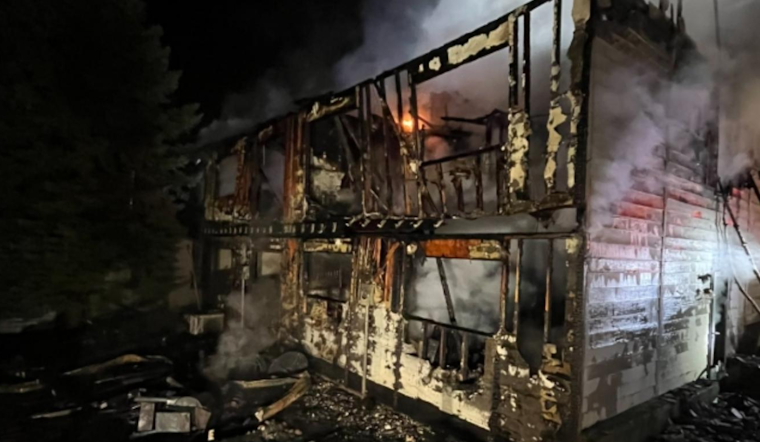Early Morning Fire Engulfs Duplex in Multnomah Village, Portland; Community Rallies in Aftermath