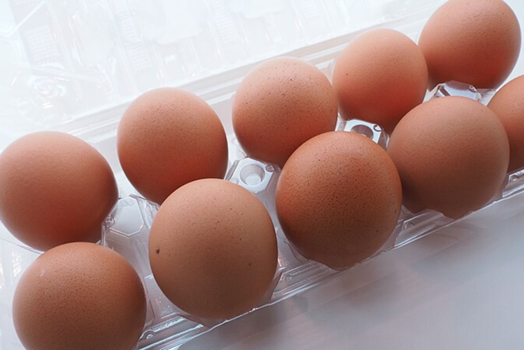 Egg Prices Crack Budgets as California Businesses Scramble Amidst Historic Shortage