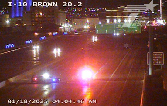 El Paso Faces Weekend of Traffic Disruptions: Pedestrian Struck by Train, Collision on I-10 West Spurs Investigation