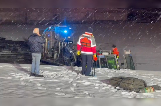 Fatal Crash on Arlington Memorial Bridge Claims Life as Pickup Plunges into Potomac River