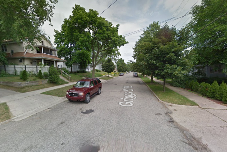 Fatal House Fire on Grand Rapids' Southeast Side Claims One Life, Authorities Investigate Cause
