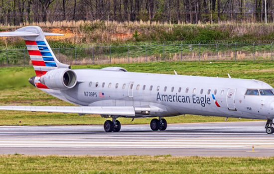 FLIGHT FIASCO: American Airlines Jet and Military Helicopter Catastrophe Causes Chaos for Orlando-Washington Travelers