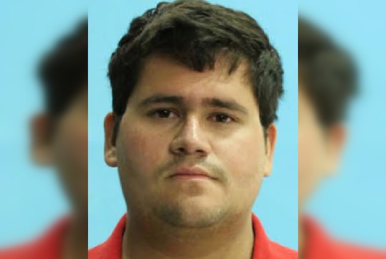 Florida Man Sentenced to 32 Years for Predatory Acts Against Minors Via Online Platforms